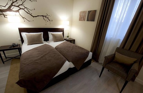 Vidago Hotel | Primavera Perfume Hotel