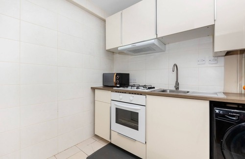Bryanston and Dorset Square Apartment | Prime 1BR Steps from Regent’s Park & London Zoo