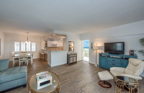 Siesta Key Condo | Prime Beachfront with Views, Views, Views!
