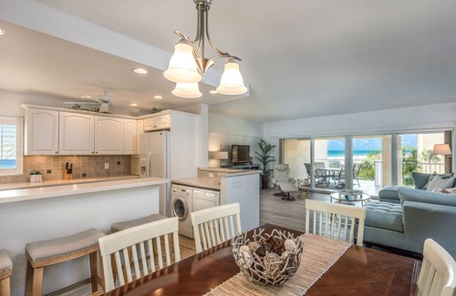 Siesta Key Condo | Prime Beachfront with Views, Views, Views!