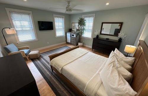 Yachting Village House | Prime Location! Renovated House! 6 Bed4 Bath