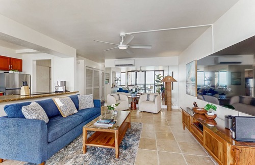 Poipu Apartment | Prime Top-Floor View Oceanfront Condo w/A/C, Free WiFi, Lanai, Shared W/D, BBQs