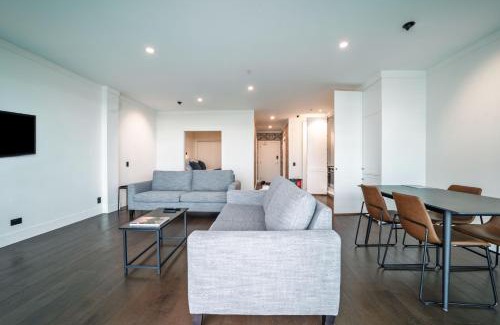 Auckland Central Business District Apartment | Princes Wharf - Spectacular Couple Getaway