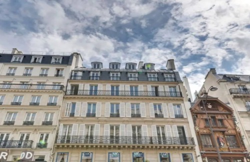 Chaussee-d'Antin Apartment | Pristine 180m Apartment Near Saint-Lazare