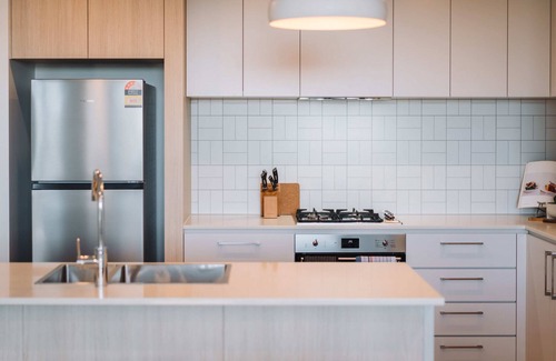 Phillip Apartment | Pristine 2-Bed Apartment with Pool and BBQ