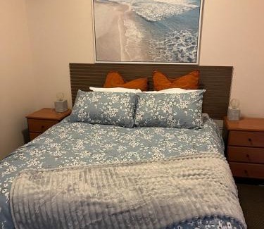 Shoal Bay Apartment | Private 1 Bedroom Apartment in Resort Location Shoal Bay