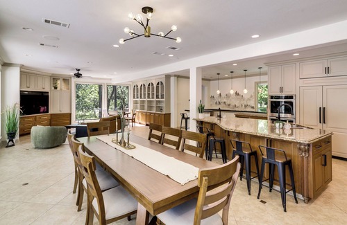 Barker House | Private 25 Acre Estate w/Lake: Fish & Canoe!