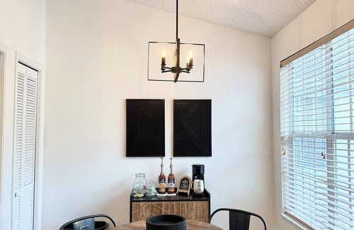 Lake Frederica Condo | Private 3-bedroom Condo on Luxury Golf Course in Orlando + Pool, Gym, Golf & Fun