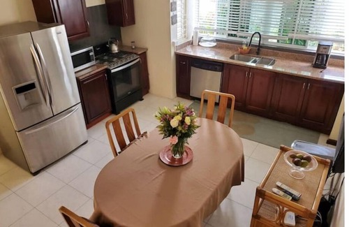Saint Andrew Apartment | Private Apartment entire unit w Rental Car Access