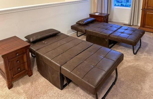 Johnstown House | Private Backyard! Spacious Home 25 Mi to Columbus