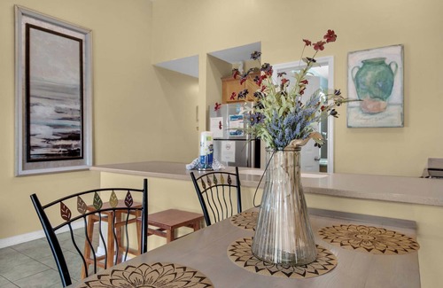 Fort Walton Beach - Destin Condo | ⭐Private Beach Access-Pool + Hot Tub-Balcony- Complex Pool-Gulfview II 327⭐