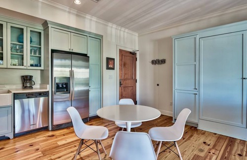 Rosemary Beach Condo | PRIVATE BEACH/POOL ACCESS-Cozy and Quaint -Steps to the Beach and Town Center