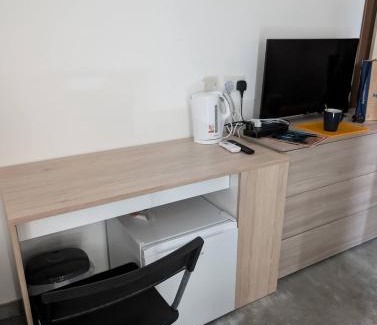 Luqa House | Private cosy room in a modern suburban penthouse