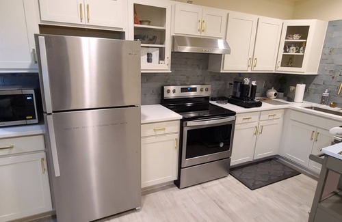 Northside House | Private & Cozy Bungalow, walkable to all things cool in Chattanooga