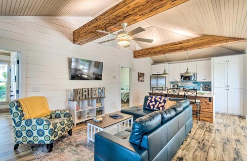 Darien House | Private Dock and Porch Riverfront Darien Cottage