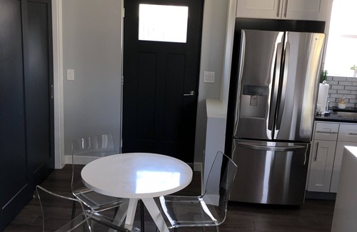 Kipling House | Private Guest House w/Parking Mins to I-70. Close to Red Rocks