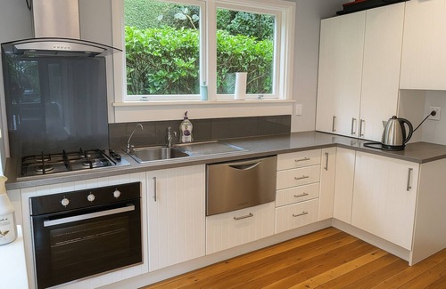 Palm Beach House | Private Hideaway above Little Palm beach