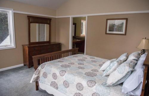 Jeffersonville House | Private Home 5 Minutes from Smugglers Notch Resort