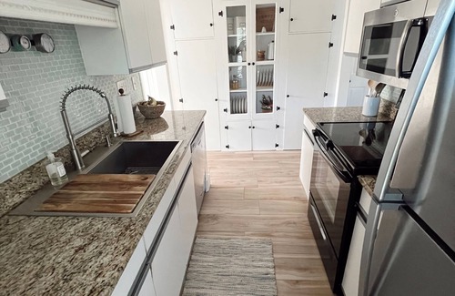 Clearwater Beach House | Private Home on North Clearwater Beach! Walk to Beach