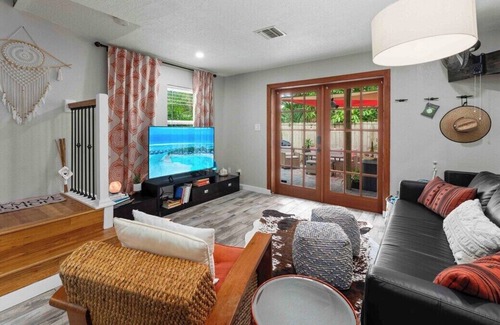 Crescent Beach Villa | Private Hot Tub - Honey-Moon King Suite