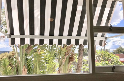 Ettalong Beach House | Private in ground pool with 3 bedroom house .