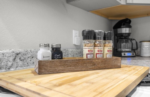 Wappapello House | Private lake, beach & hot tub, romantic getaway or family vaca