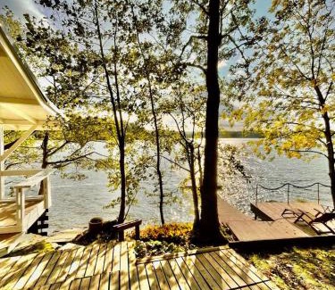 Vihti Ski Chalet | Private Lake Cottage - 1hr from Helsinki