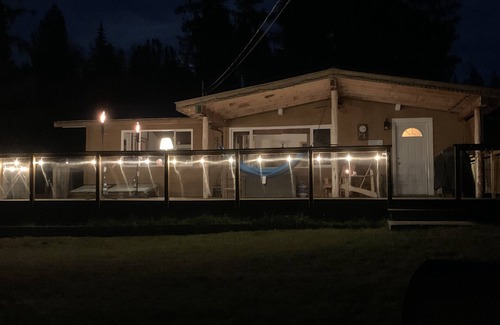 Deka Lake Cabin | Private lake view cabin. Steps away to Higgins Lake