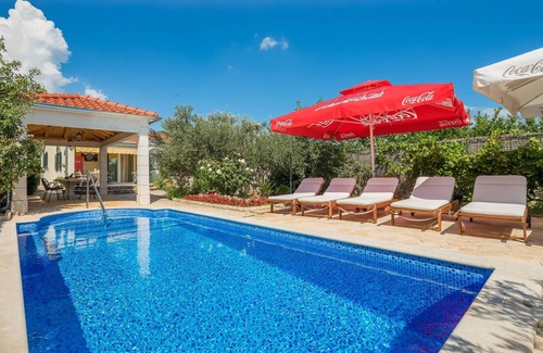Sestanovac Villa | Private little hotel just for you