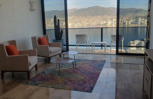 Unta Bruja Villa | Private Luxury Villa in Las Brisas Acapulco, Secure Area, Amazing Bay Views