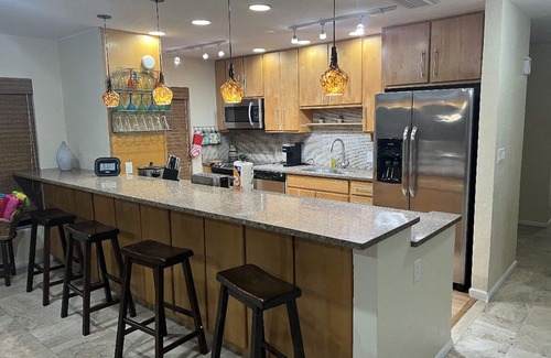 Marathon House | 🌊 Private Oasis With Pool Spa Dock and Ocean right in your backyard 🌊 allow pets