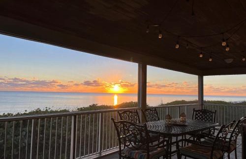 West End House | Private Oceanfront Escape: Kayaks, Sunsets, Coral!