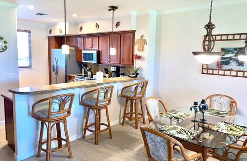 Waikoloa Apartment | Private Penthouse Getaway At Waikoloa Beach Resort 5 minutes from A-Bay Beach