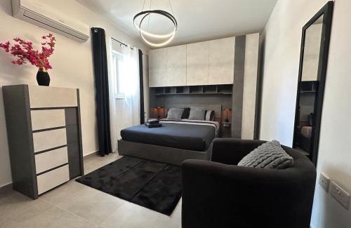 Pieta Apartment | Private Pool Flat Near Valletta