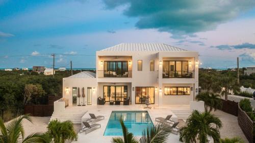 Long Bay Hills Villa | Private Pool Villa, Long Bay Beach with VIP Extras