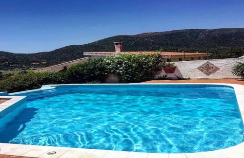 Chia House | Private Pool villa with panoramic views split over 2 levels/Aircon/New Pool.