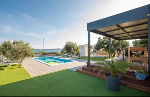 Kastel Sucurac Resort | Private Resort Lumianni- 2 Houses
