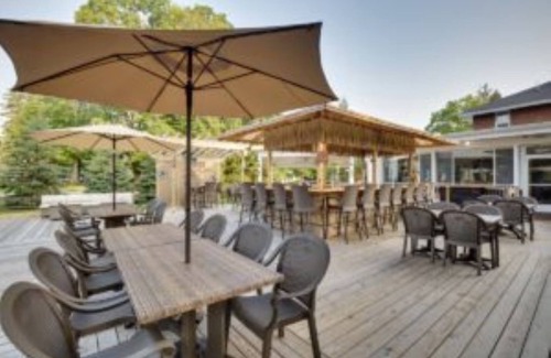 Central Lake House | Private room & bath, shared common room