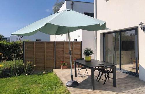 Vezin-le-Coquet Bed & Breakfast | Private room in shared apartment by the week