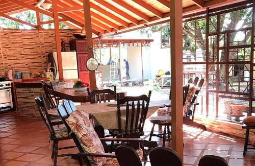 Bolivar House | PRIVATE ROOM IN LABRADOR DE SAN MATEO.