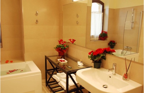 Arbizu Apartment | Private room in rural hotel with charm 4