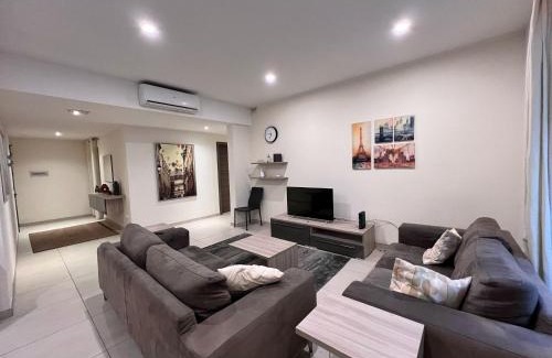 Il-Balluta House | Private room shared bathroom - 2 beds Balluta - Shared Flat