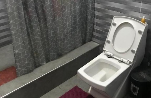 Kumasi Apartment | Private Rooms in Kumasi - RCF PROPERTY MANAGEMENT LTD