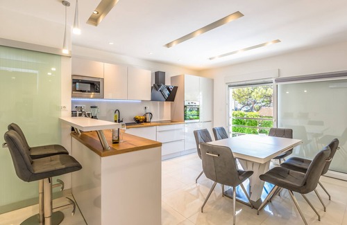 Baska Voda Villa | Private seaside Villa with pool in Baška Voda, Dalmatia, Croatia