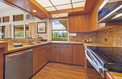 Kapalua Condo | Private & Secluded Oceanview Kapalua Ridge Villa #2321