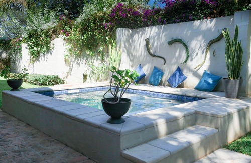 Victoria Falls House | Private Spacious Cottage in Victoria Falls