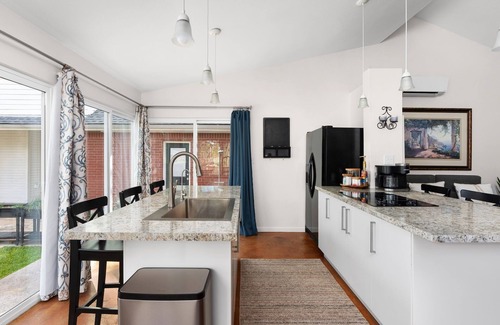 Brushy Creek Cottage | Private Studio | Pool + Spa + Tranquil Escape