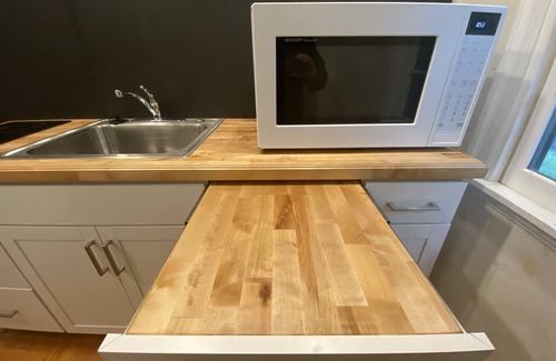 Wilmington Apartment | Private Studio walking distance to restaurants, night life, golf.