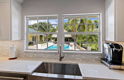 Jupiter Farms House | Private Tropical Ranch House in Jupiter Farms. Pet-Friendly, Pool, Tiki & Spa