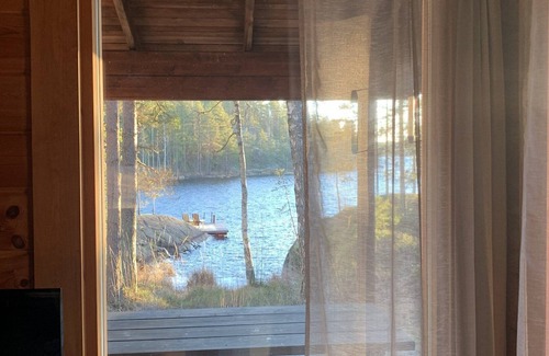 Puumala Villa | Private villa on lake Saimaa with sauna & rowing boat - 6 persons, 3 bedrooms